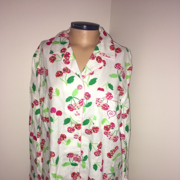 Victoria’s Secret Cherry 2pc Pajama Set Size Small - Picture 4 of 10